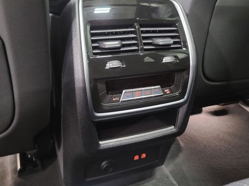 Used 2026 BMW X5 sDrive40i w/ M Sport Package RWD image 30