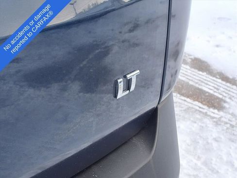 Used 2023 Chevrolet Traverse LT w/ LPO, Floor Liner Package image 11