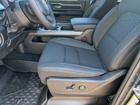 New 2026 RAM 1500 Big Horn AWD/4WD image 11