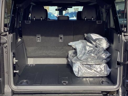 New 2025 Ford Bronco Big Bend w/ Black Diamond Package image 13