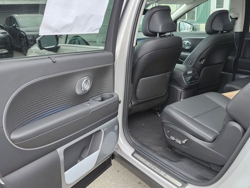 New 2026 Hyundai Ioniq 9 Limited image 13