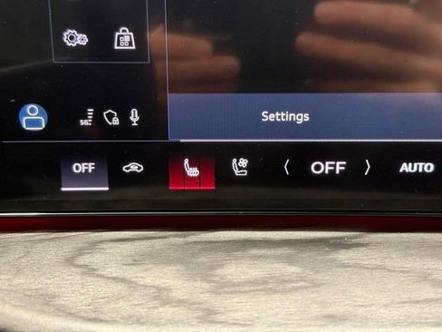 New 2025 Audi Q5 2.0T Premium Plus image 13