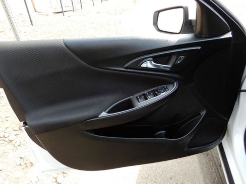 Used 2023 Chevrolet Malibu LT image 20