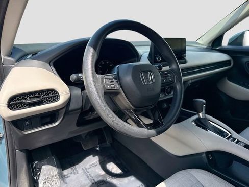 Certified 2023 Honda HR-V LX image 9