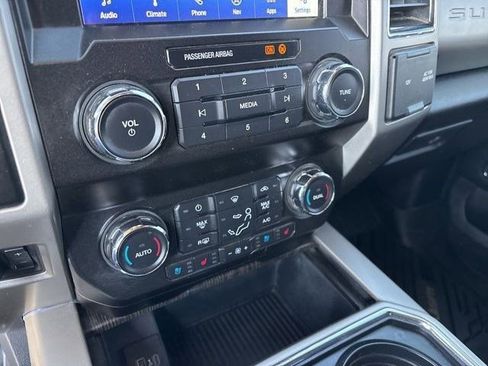 Used 2021 Ford F250 Lariat w/ Lariat Value Package AWD/4WD image 26