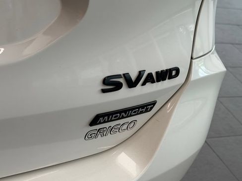 Used 2018 Nissan Rogue SV AWD/4WD image 14