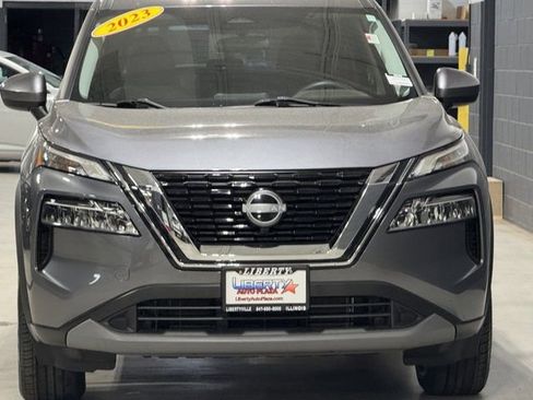 Used 2023 Nissan Rogue SV AWD/4WD image 28
