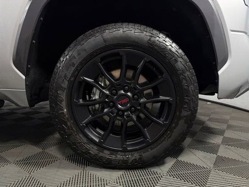 Used 2023 Toyota Tundra Limited image 12