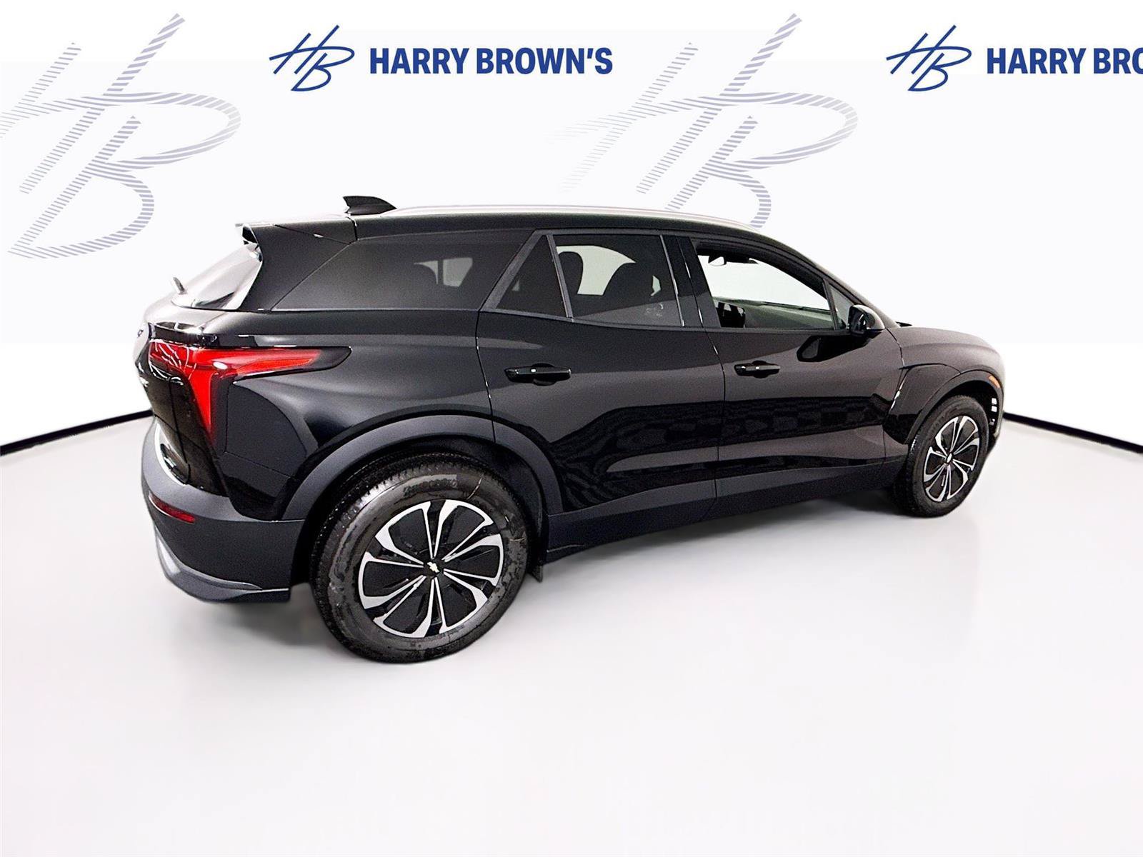 New 2026 Chevrolet Blazer EV LT AWD/4WD image 32