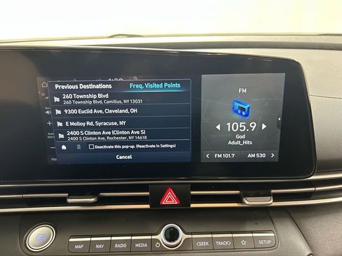 Used 2023 Hyundai Elantra SEL w/ Convenience Package image 16