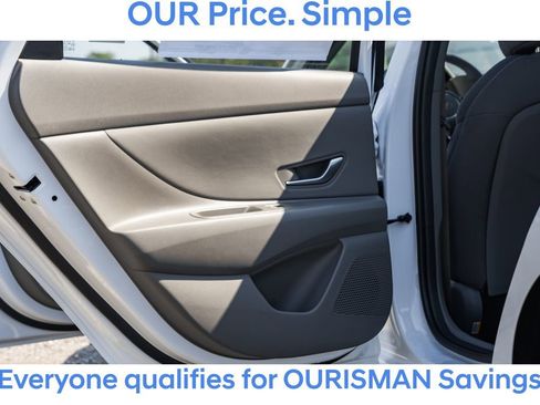 New 2025 Hyundai Elantra Sport image 32