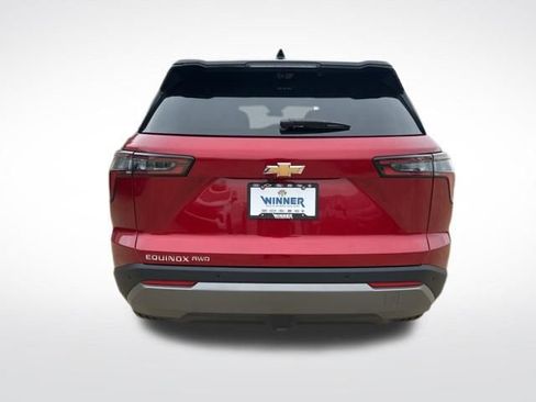 New 2026 Chevrolet Equinox LT AWD/4WD image 4