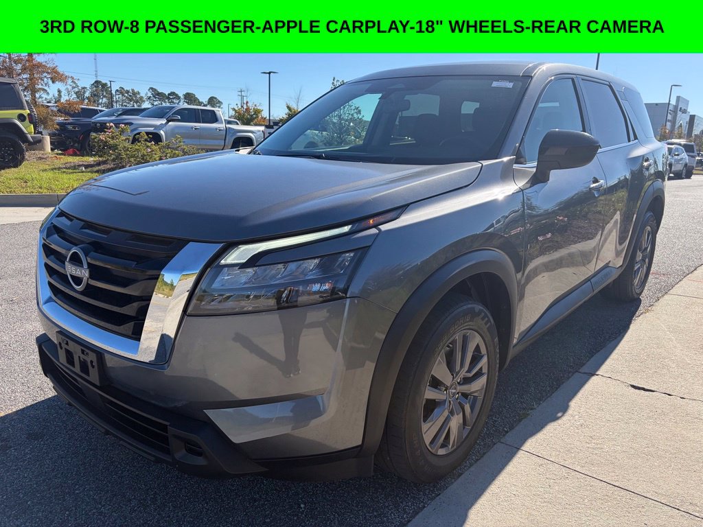 Used 2023 Nissan Pathfinder S FWD image 1
