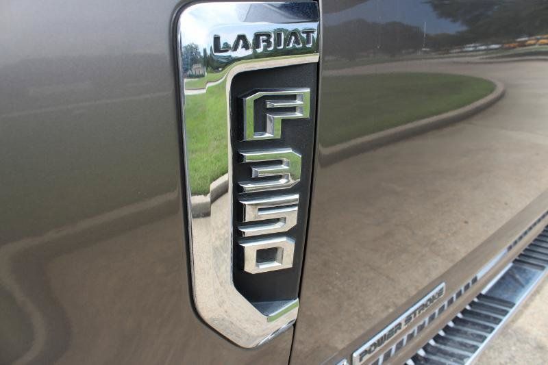 Used 2019 Ford F350 Lariat w/ Lariat Value Package AWD/4WD image 23