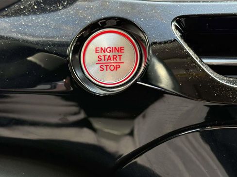 Used 2023 Acura MDX SH-AWD w/ Technology Package image 24