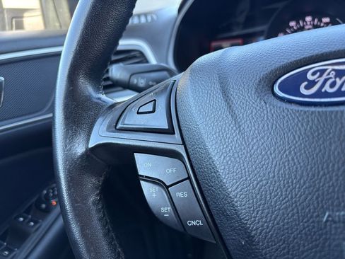 Used 2022 Ford Edge SEL image 14