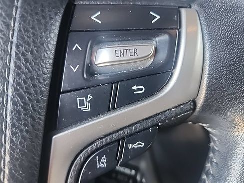 Used 2019 Toyota Land Cruiser AWD/4WD image 9