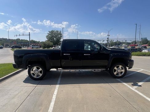 Used 2010 Chevrolet Silverado 2500 LTZ w/ Convenience Package AWD/4WD image 5