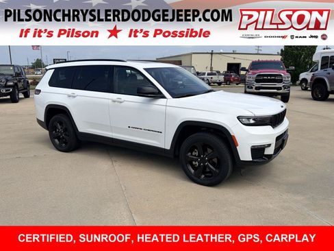 Used 2023 Jeep Grand Cherokee L Limited w/ Black Appearance Package AWD/4WD image 1