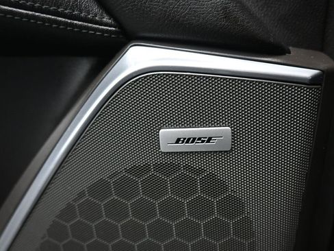 Used 2017 Cadillac Escalade ESV Luxury image 11