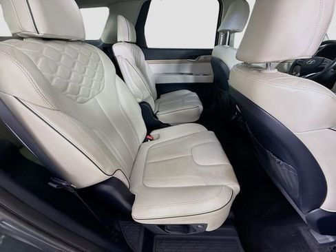 Used 2022 Hyundai Palisade Limited FWD image 30