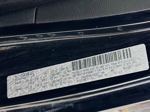 Used 2019 Jeep Wrangler Unlimited Rubicon image 31