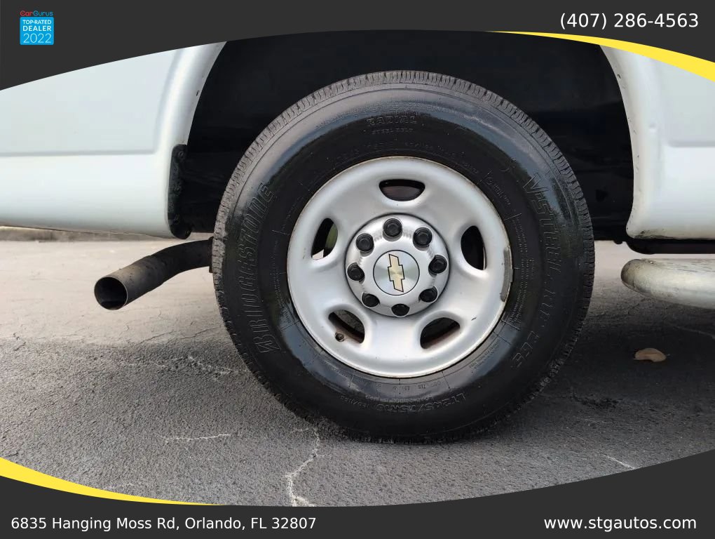 Used 2020 Chevrolet Express 2500 w/ Driver Convenience Package RWD image 27