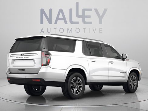 Used 2021 Chevrolet Suburban Z71 w/ Luxury Package AWD/4WD image 3