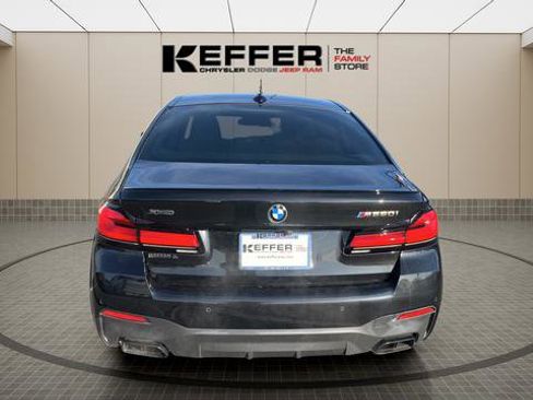 Used 2023 BMW M550i xDrive w/ Dynamic Handling Package image 6