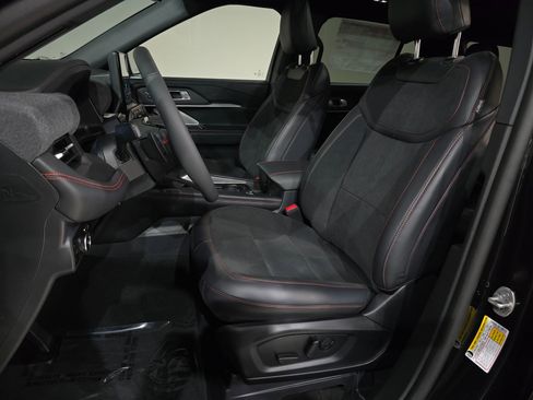 New 2026 Ford Explorer ST image 21