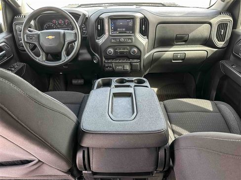 Certified 2024 Chevrolet Silverado 2500 Custom w/ Custom Value Package image 11