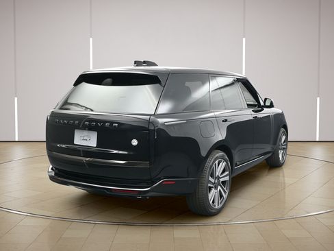 New 2025 Land Rover Range Rover SV AWD/4WD image 24