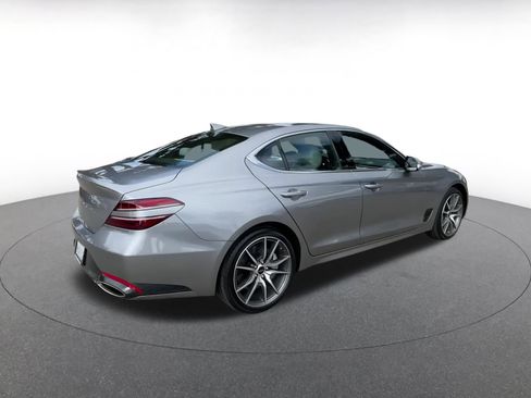 Used 2025 Genesis G70 2.5T image 15