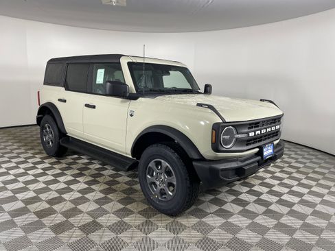 New 2025 Ford Bronco Big Bend image 7