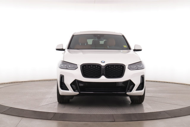 Used 2023 BMW X4 xDrive30i w/ M Sport Package AWD/4WD image 12