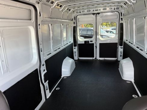 New 2025 RAM ProMaster 3500 w/ Convenience Group image 10