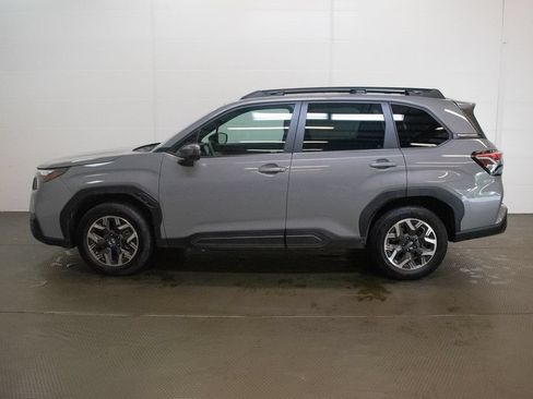 Used 2026 Subaru Forester Premium AWD/4WD image 7