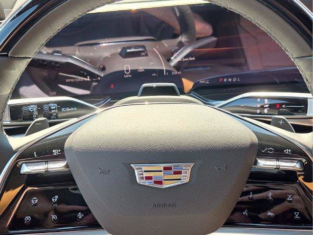 New 2026 Cadillac Escalade Luxury w/ Touring Package AWD/4WD image 33