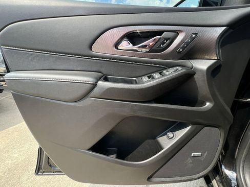 Certified 2023 Chevrolet Traverse Premier w/ LPO, Floor Liner Package image 25