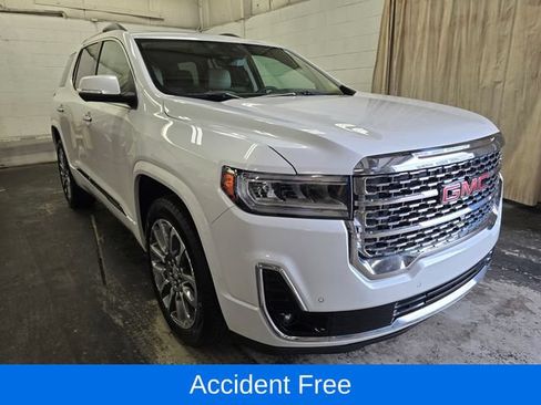 Used 2023 GMC Acadia Denali w/ Denali Ultimate Package AWD/4WD image 4