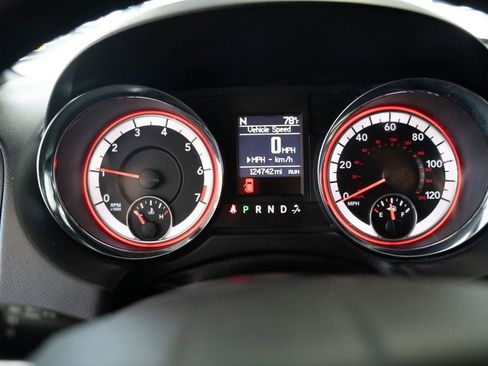 Used 2018 Dodge Grand Caravan GT FWD image 12