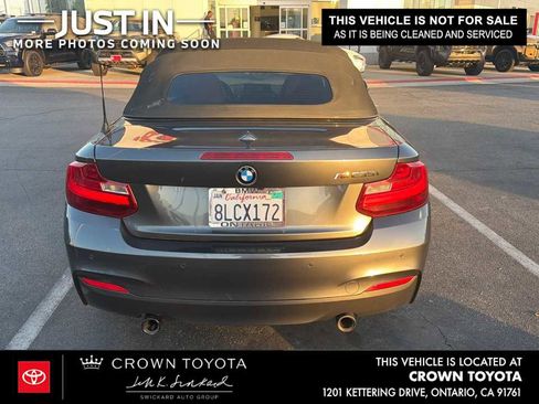 Used 2016 BMW M235i Convertible RWD image 3