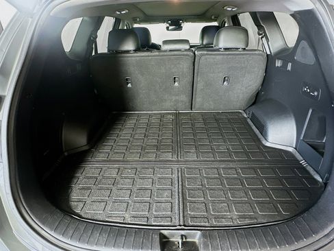 Used 2023 Hyundai Santa Fe Limited image 28
