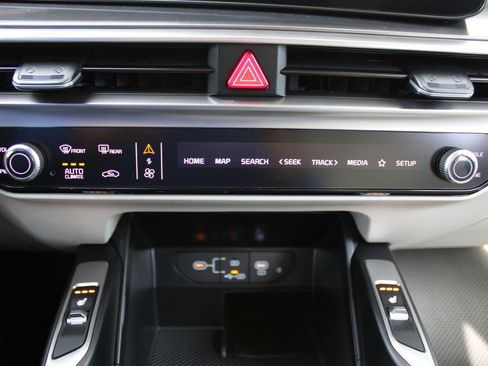 New 2026 Kia Sorento S AWD/4WD image 38
