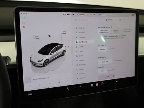 Used 2022 Tesla Model 3 Long Range AWD/4WD image 28