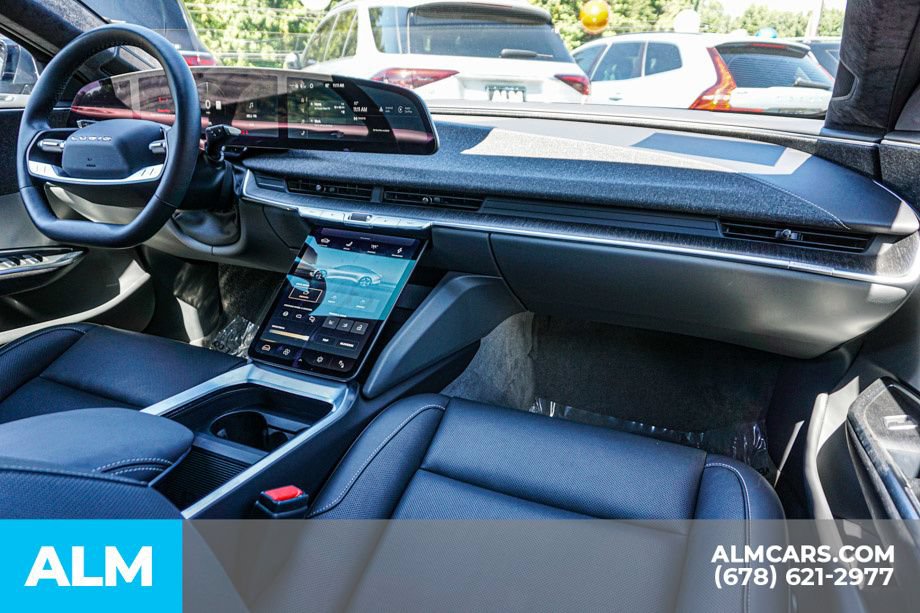Used 2024 Lucid Air Pure RWD image 23