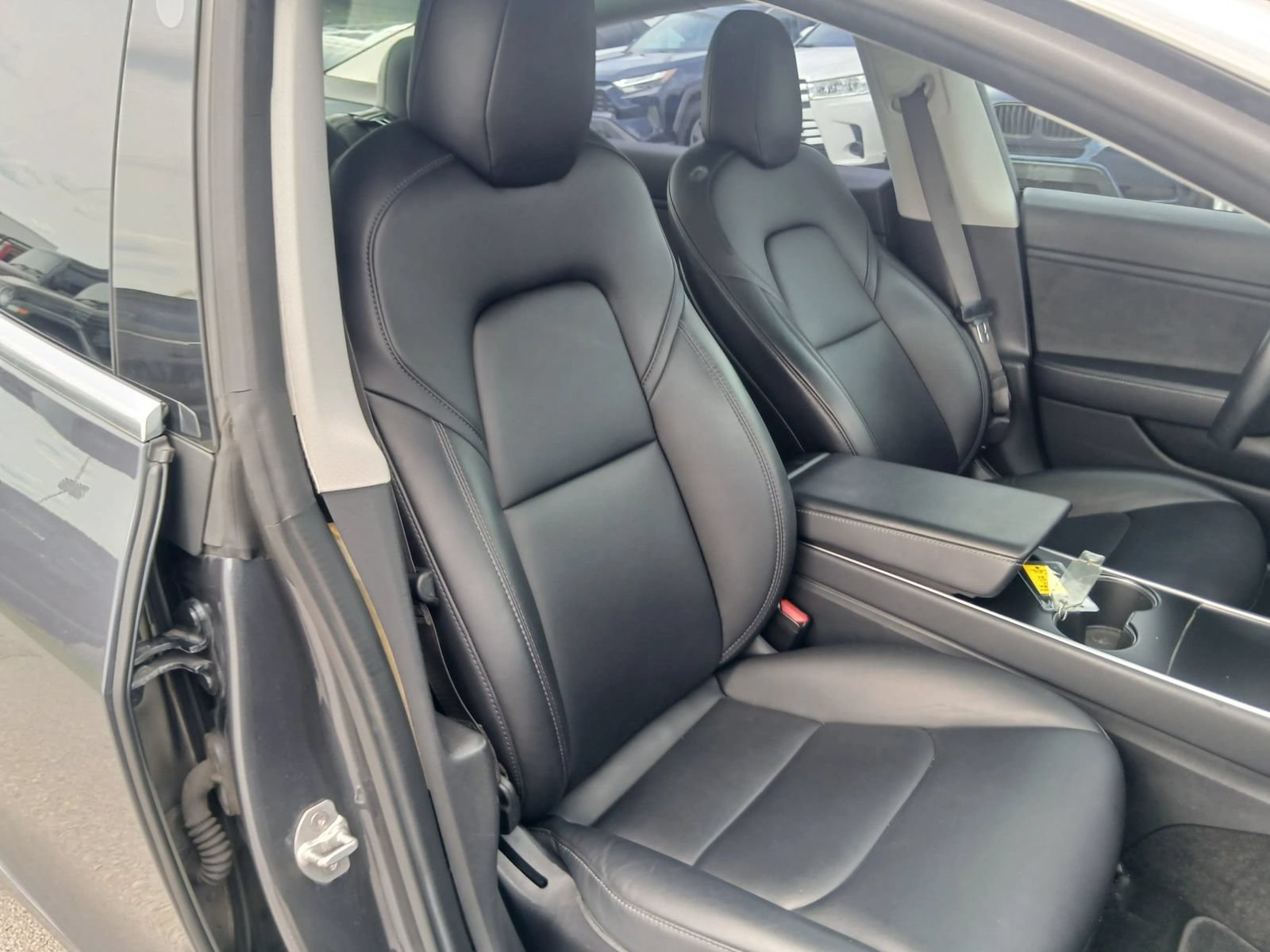 Used 2018 Tesla Model 3 Long Range RWD image 18