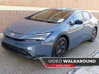 Used 2024 Toyota Prius LE video 1