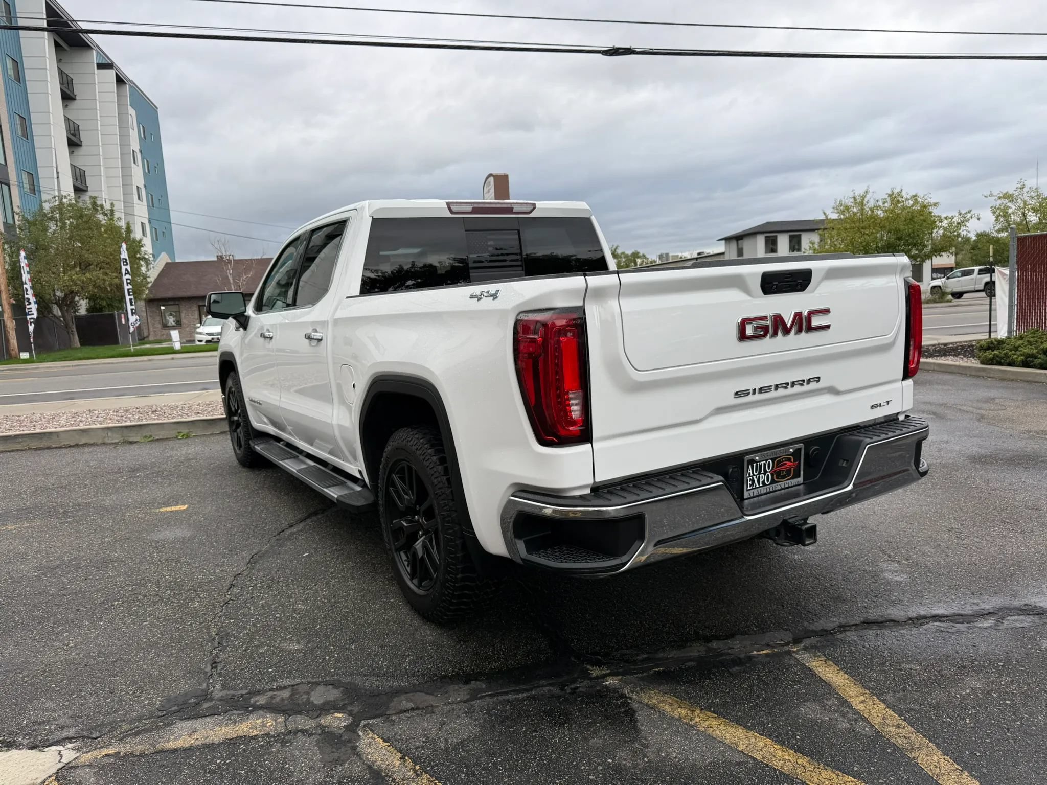 Used 2020 GMC Sierra 1500 SLT AWD/4WD image 7