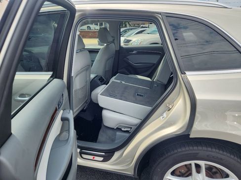 Used 2017 Audi Q5 3.0T Premium Plus w/ Technology Package image 19